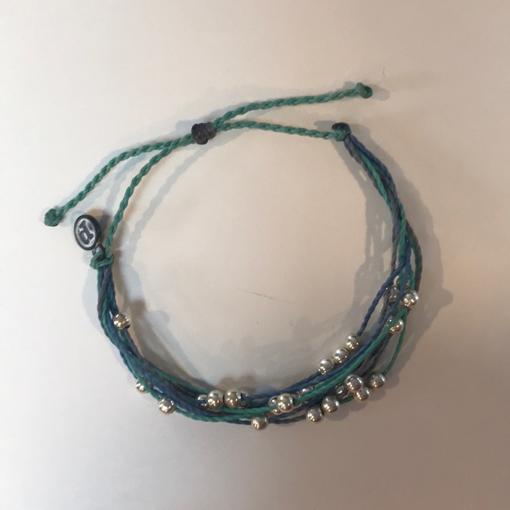 cute blue pura vida bracelet